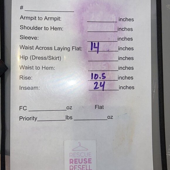 SPANX Faux Leather Pants NEW NWOTS Medium Petite Moto Leggings Stretchy D1 - Picture 6 of 6